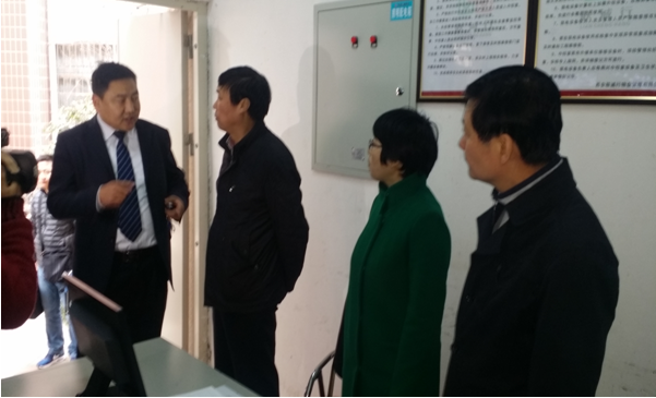 西安市房地局領(lǐng)導(dǎo)蒞臨【萬景花園】項目 進行物業(yè)專項檢查