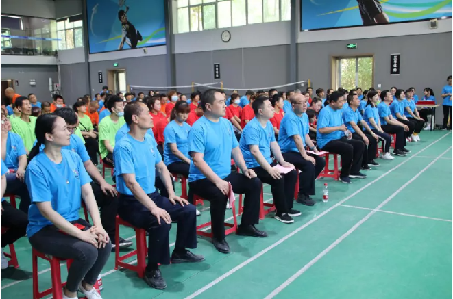 &ldquo;凝心聚力 勇創(chuàng)佳績&rdquo; --抗擊新冠肺炎疫情、2020年度先進表彰大會暨趣味運動會