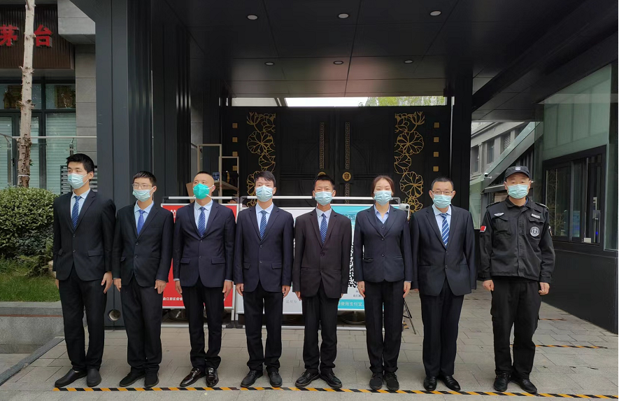 提升服務(wù)質(zhì)量，塑造品牌形象