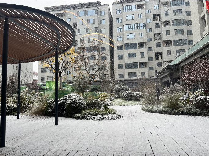 季節(jié)不斷更替，服務(wù)常伴左右 